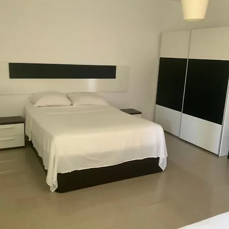 Villa Gleymar